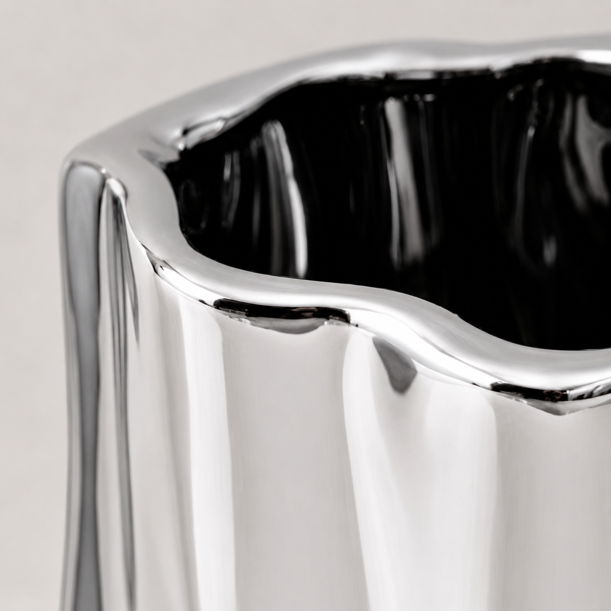 Elara Silver Ceramic Vase