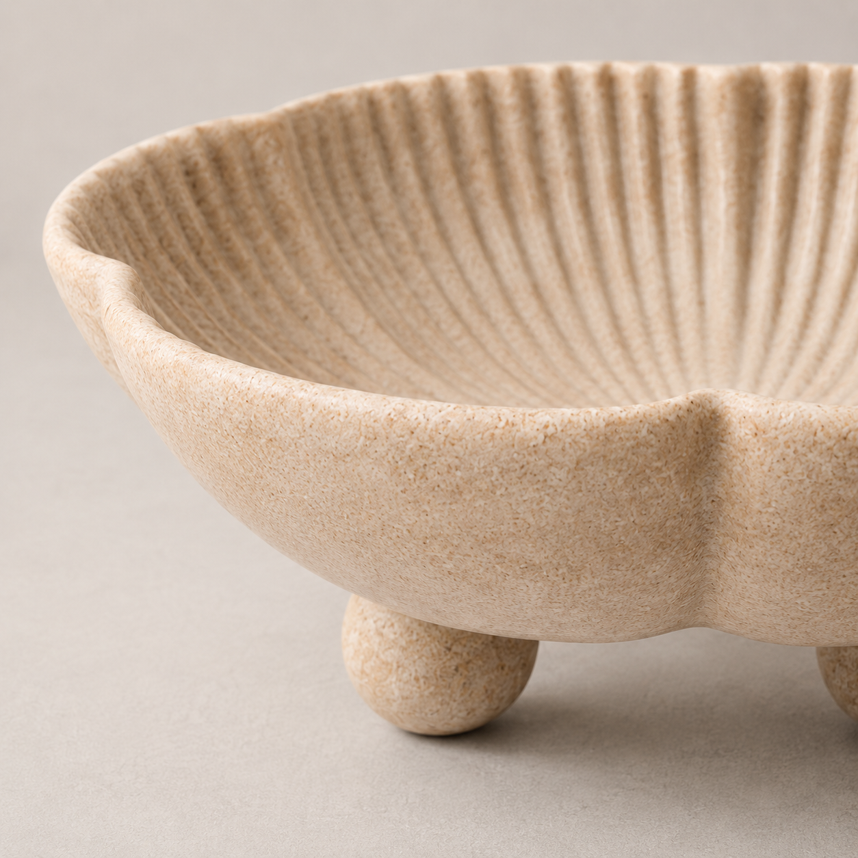 Siena Scalloped Pedestal Bowl