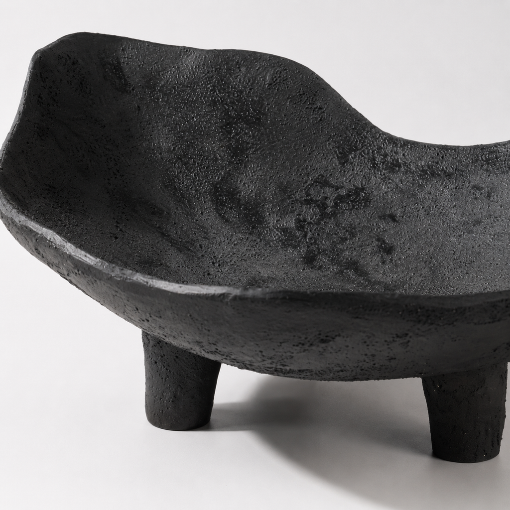 Brahma Black Resin Pedestal Tray